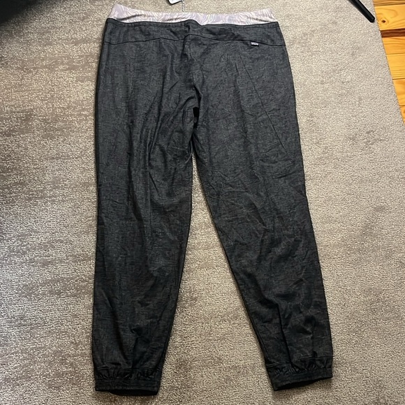 NWT Patagonia Women’s Nampi Rock Black Pant Size XL - Picture 12 of 12